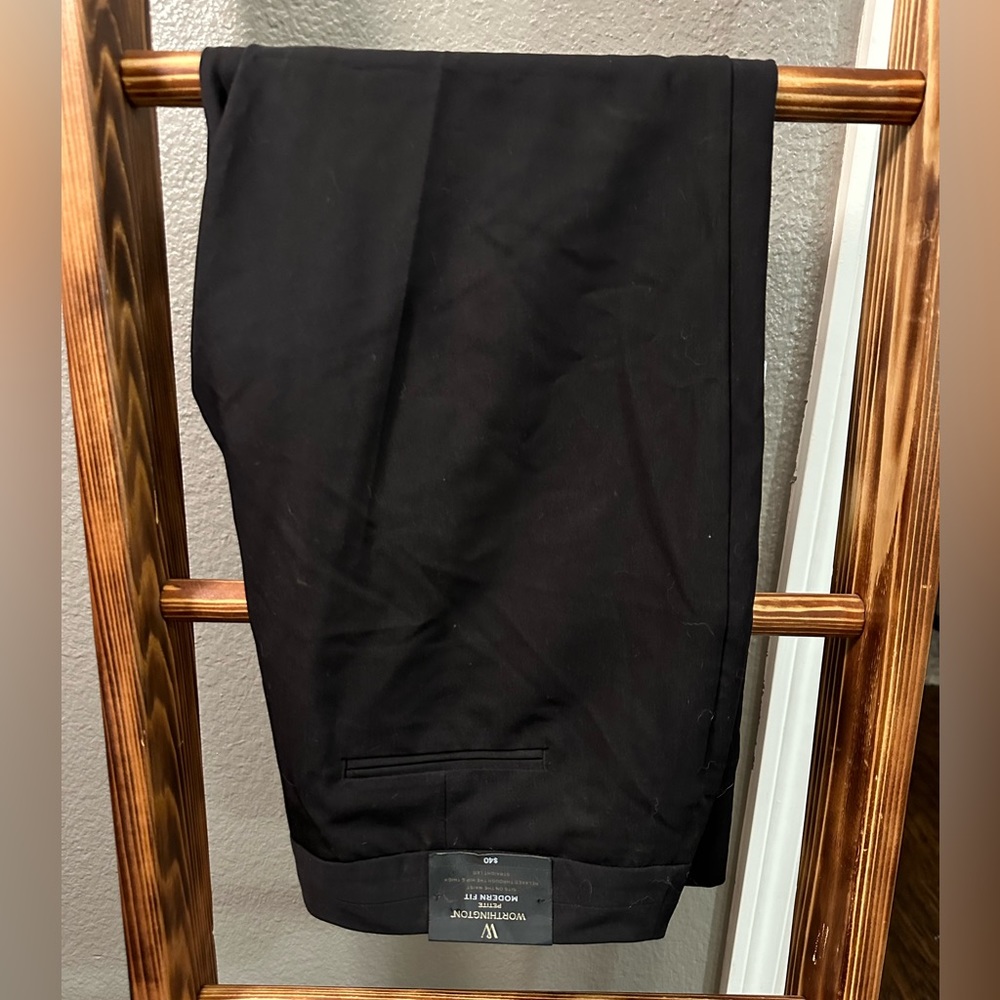 Brand new Worthington womens Slacks
